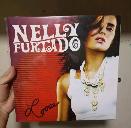 LP Nelly Furtado Loose