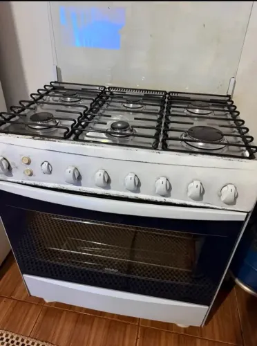 Estou Doando um fogão para quem estiver precisando, sem custos e doação