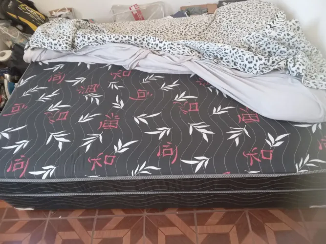 Cama de casal 