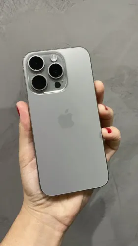 OFERTA IPhone 15 Pro 128GB seminovo com garantia em loja - loja fisica a mais de 15 anos