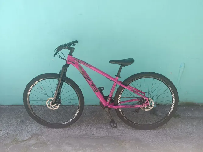 Vende-se bicicleta!