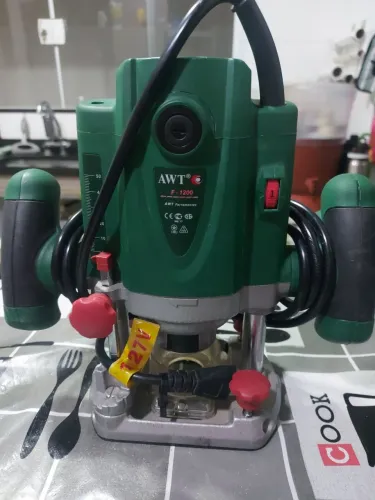 Vendo Tupias de Coluna AWT F1200 127v