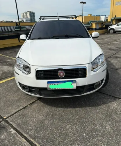 Fiat Siena Tetrafuel 1.4 MPI Fire Flex 8V 4P 2011