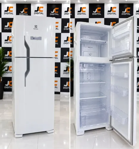 Geladeira Eletrolux 375 litros duplex Frost Free gelando muito....Top .