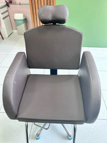 Vendo cadeira de hidráulica