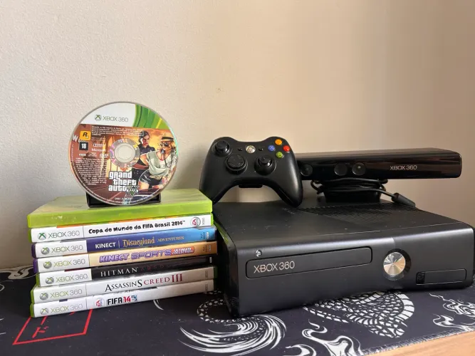 XBOX 360 KINECT SLIM + 7 JOGOS