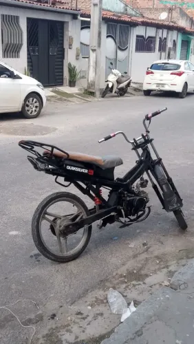 Pra vender ou bolo em motorizada.