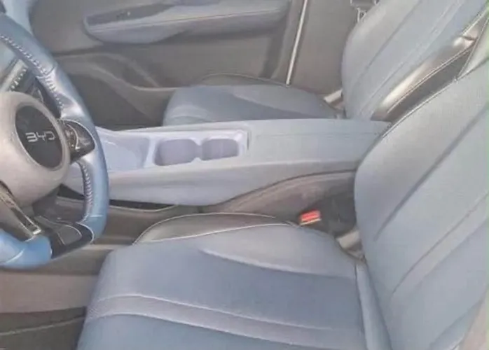 BYD Dolphin Mini (Elétrico) 2025