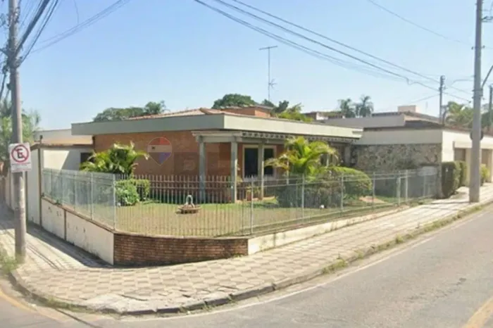 Alugo casa comercial na região do Campolim