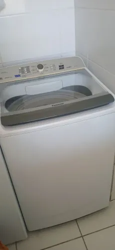 Máquina de lavar roupa  Panasonic 14 kg voltagem 220 funcionando perfeitamente 