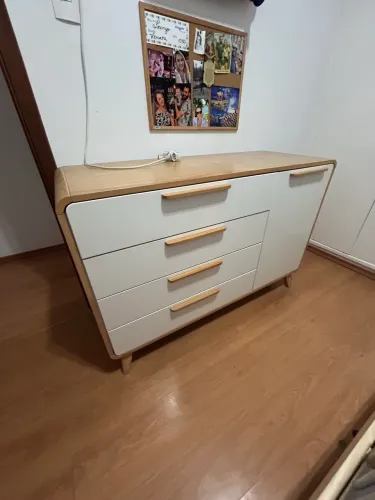 Cômoda Quater