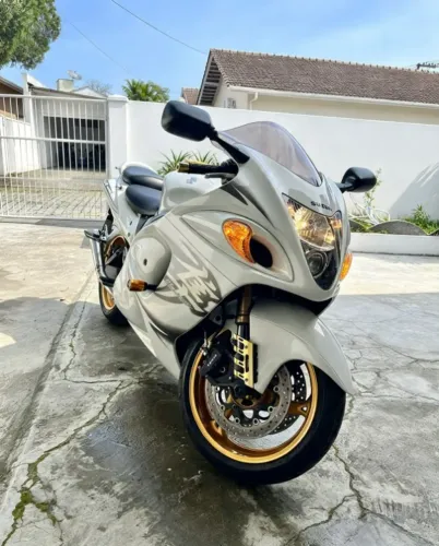 SUZUKI GSX 1300R HAYABUSA