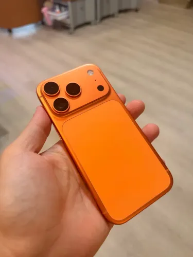 iPhone 17 PRO 256GB - Laranja