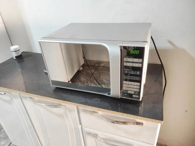 Microondas Midea Espelhado 20 Litros