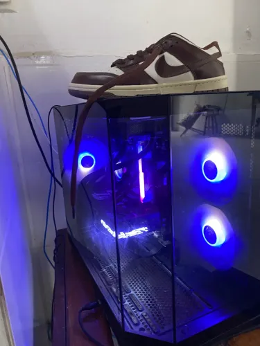 PC GAMER PICHAU Ryzen 7 5800 RTX 5060 ti B550 DDR4 SSD 1TB