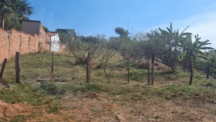 Terreno para venda com 2013m Bairro do Gravi - Itapira - SP
