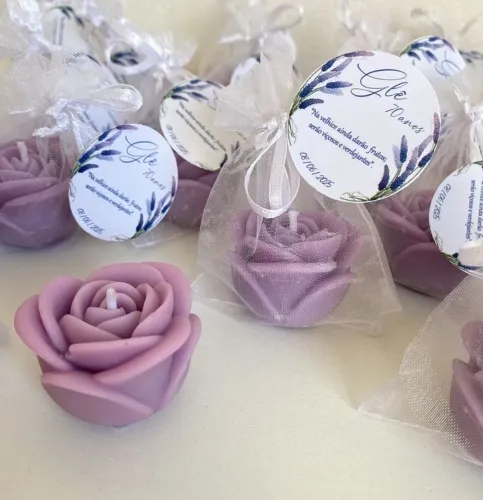 Lembrancinhas velas aromáticas formato de rodas