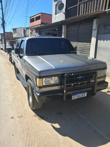 Chevrolet D-20 S / Luxe 3.9/4.0 Diesel 1990