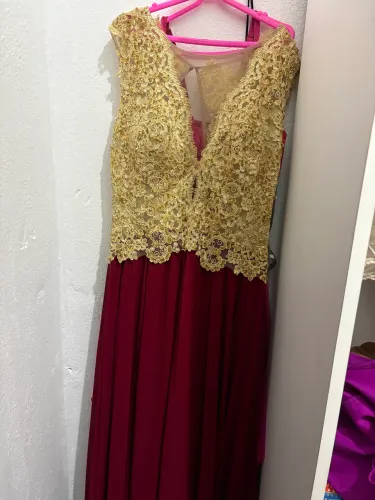Vestido festa vinho/amarelo