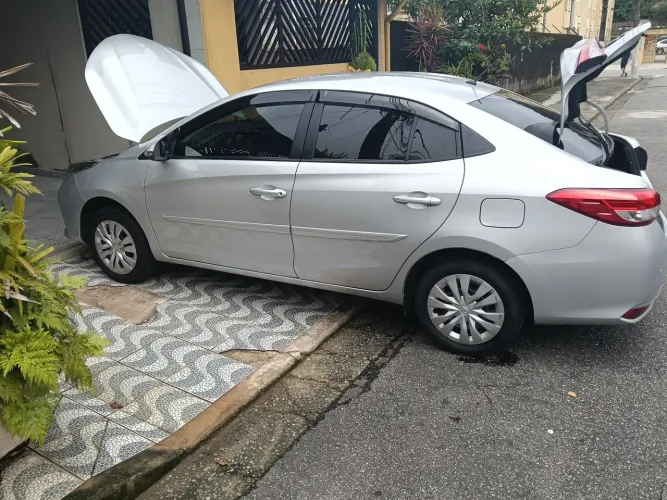 Toyota Yaris XL Sedan 1.5 Flex 16V 4P Aut. 2024