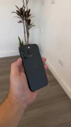 iPhone 15 pro 128gb titanium preto