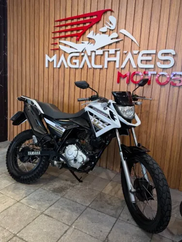 Crosser E 150 2015 - Financiamento bancário e cartão