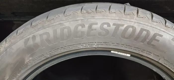 Pneu 225 55 R18 Bridgestone