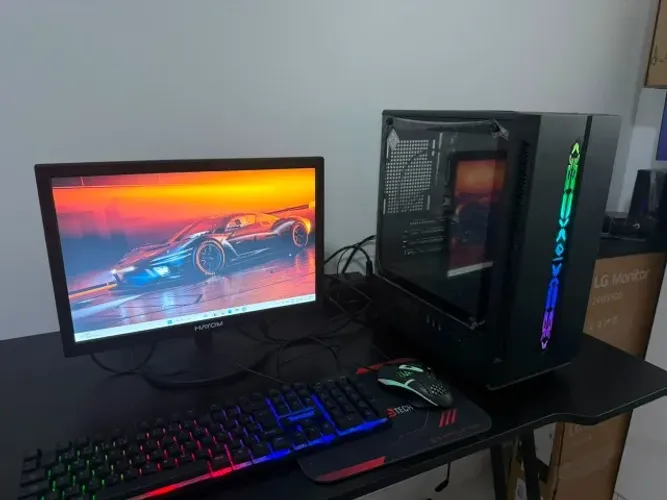 PC Gamer Ryzen 5, 16GBs DDR4 Completo, Monitor, teclado e Mouse