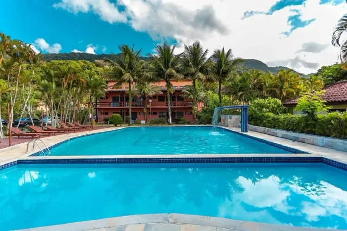 Flat para venda possui 62 metros quadrados com 2 quartos em Maresias - São Sebastião - São