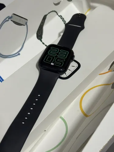 Apple Watch Series 7 - 45mm