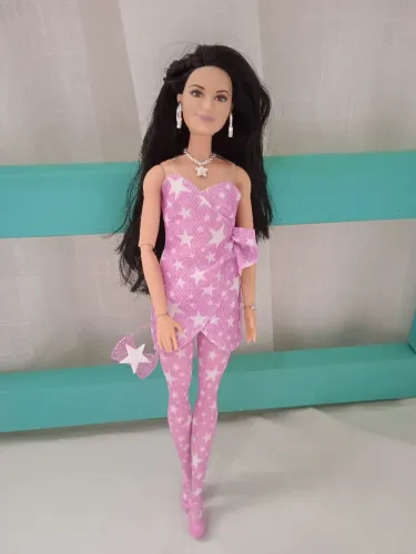 Barbie Deluxe Style Rara Raquelle