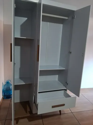 Guarda roupa infantil