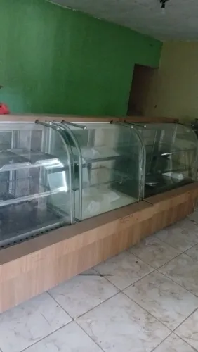 Vitrine e forno