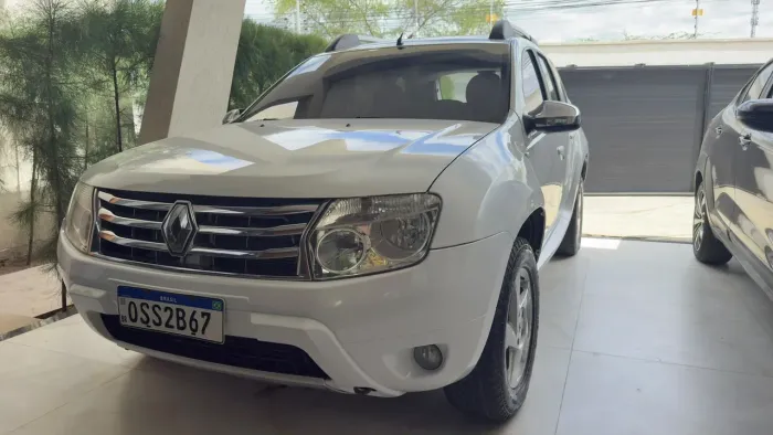 Renault Duster Dynamique 2.0 Hi-flex 16V Aut. 2014