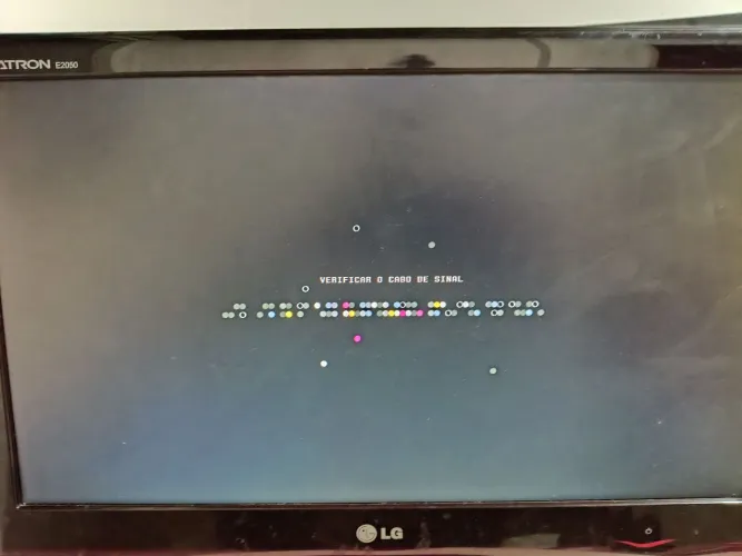 Monitor LG Flatron E2050
