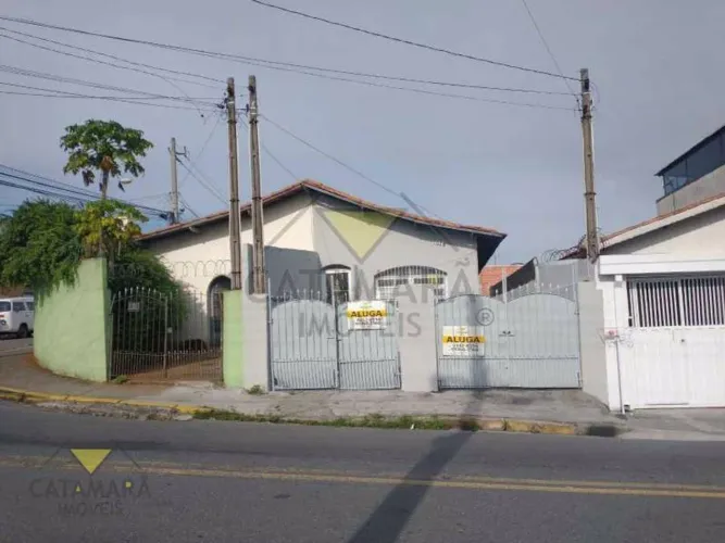 Casa para Locação Comercial no Mogi Moderno, Mogi das Cruzes - SP.