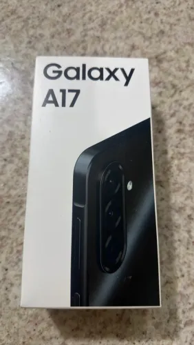 Galaxy A17 4G 256 GB e 8 GB RAM Novo