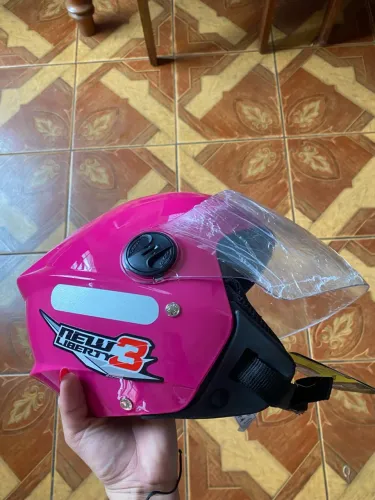 Vendo capacete novo