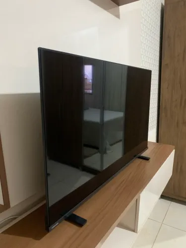 Smart TV Toshiba 43" Full HD Wi-Fi Dolby Audio (Modelo TBO21M). - Muito Nova
