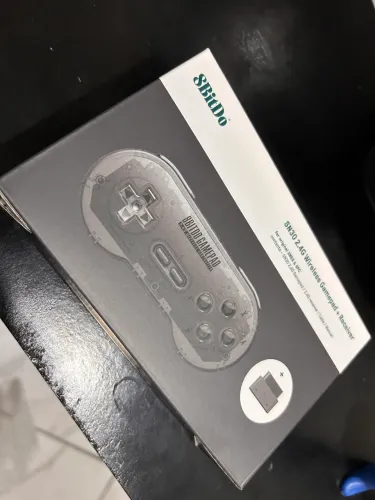 Controle 8bitdo para super Nintendo. 200,00