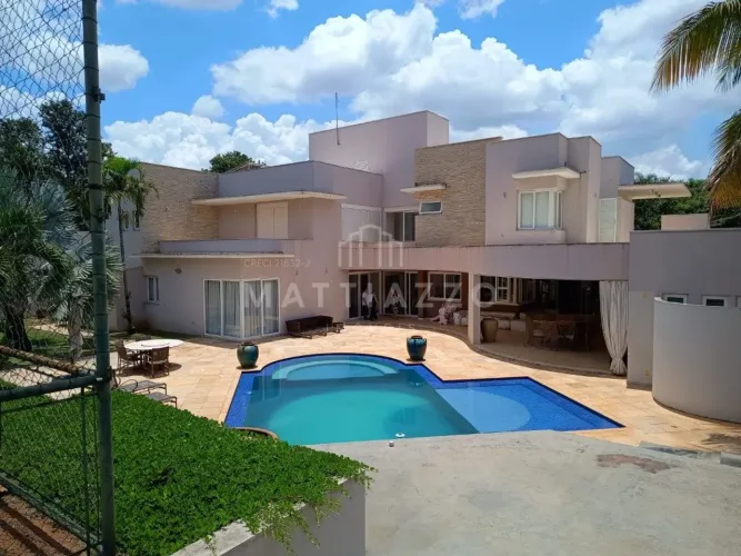 Sobrado com 04 suítes para venda e locação, no Monte Carlo em Limeira/SP.