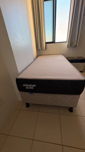 Vando Cama Box com Colchão Ortobom e Guarda-roupa