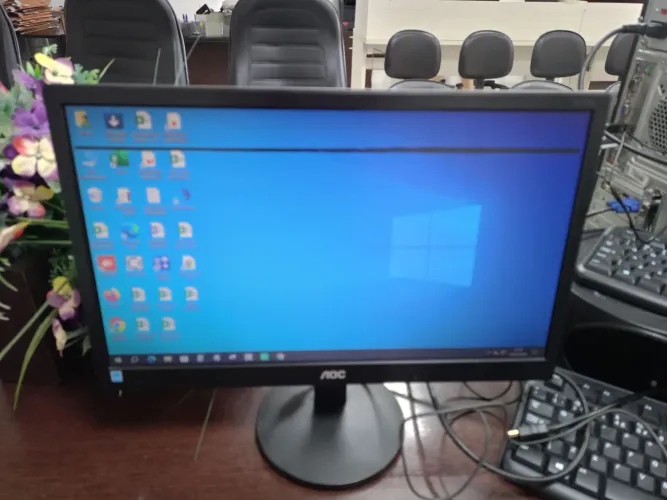 Monitor usado