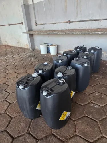 Bombona/Galão de 60 litros Usado em excelente condição