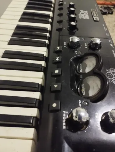 Interface de áudio Toneport Kb37 line6