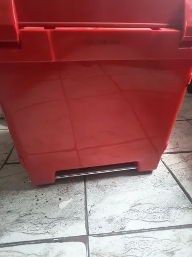 Baú 110 litros