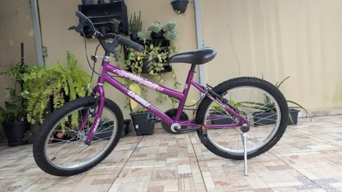 Bicicleta Infantil Cairu Aro 20 MTB Star Girl ? Roxa ? Estado de Nova