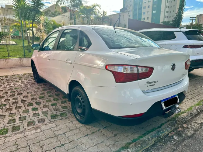 Fiat Grand Siena Attractive 1.0 Flex 8V 4P 2018