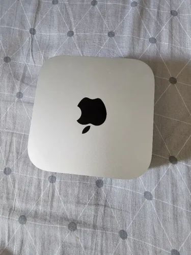 MAC MINI M4 16GB RAM 256GB SSD S/ CAIXA