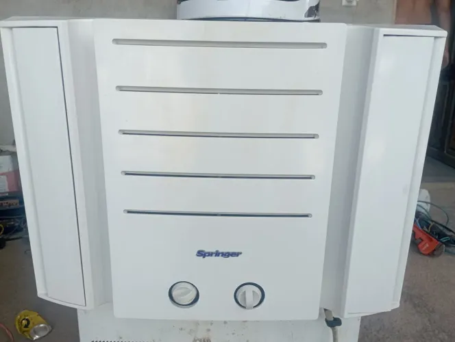 Vendo ar condicionado 110volts/ 7500 BTUs